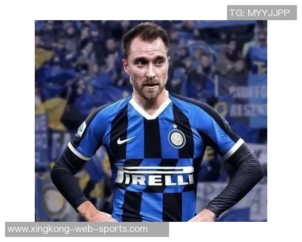 英媒报道谢周三与曼联讨论阿马斯未来合同细节及冬窗解约条款